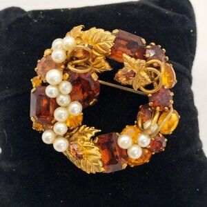 Vtg Austria Topaz Amber Rhinestone Faux Pearl Gold Leaf Wreath Brooch